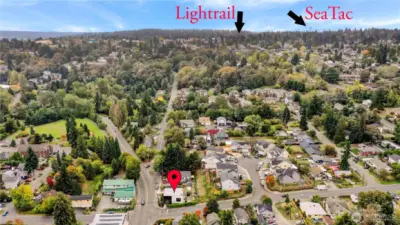 2 miles from lightrail station. 3.5 miles from Seatac International airport