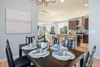 Main level dining area