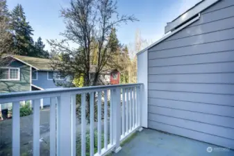 Private deck off the kitchen for an entertainers dream!