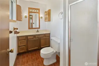 Ensuite