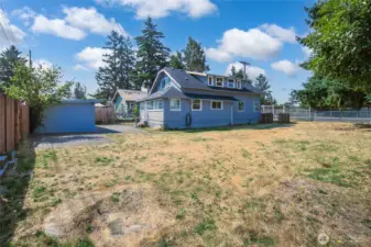 Spacious lot with alley access
