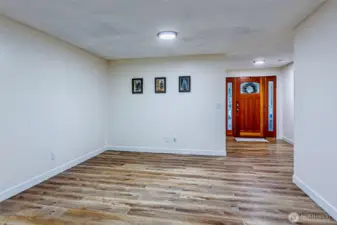 Amazing extra space just off the kitchen - more space for eat in, an office space, play area... you decide!