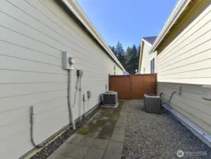 Air conditioning/ on side with access gates.