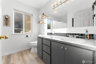 Main floor Bathroom