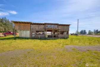 Famous Fat Turnip Farm marketplace!