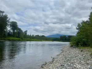 Tranquility on the Skykomish River