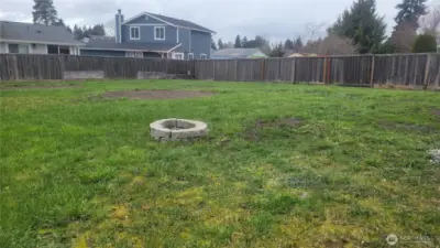 Large Fenced Back yard