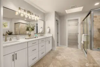 Primary Bath with travertine tile