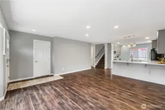 Door to Laundry room and garage
