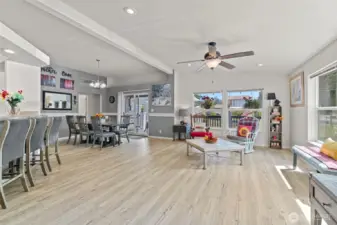 Light, bright, beautiful open floor plan living and dining room