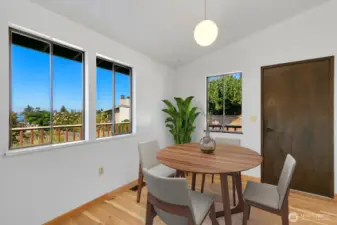 Kitchen eating nook. Virtual staging.