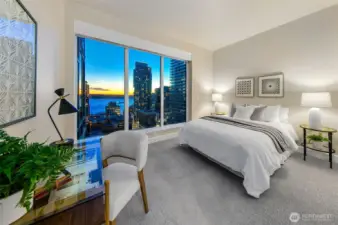 large 2nd bed/home office