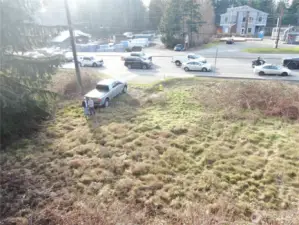 Driveway Entry from Hwy 9. Potential for Espresso Stand, Food Trucks, Billboard, or? Buyer to verify.