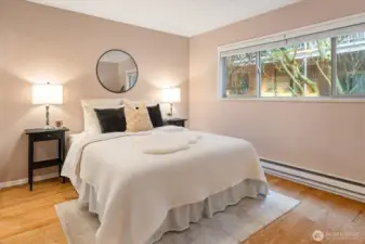 Light and bright bedroom!