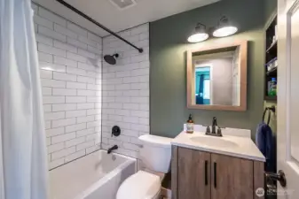 Shared Full Bathroom Upstairs (Main Floor)