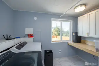 Huge space with plenty of cupboard storage!