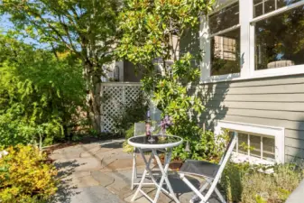 I just had to show this little patio at the front of the home.  Southern exposure and a lovely spot to have a morning coffee or a glass of wine and greet your neighbors!