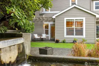 The community courtyard with the townhome just beyond.