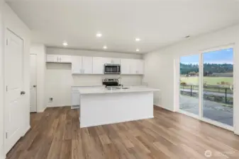 Disclaimer Secondary photos of same floor plan on different lot in different community: Photos are from another Viola, finishes, upgrades, and features may vary.