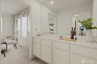 Butlers Pantry/Bar/Coffee Bar with extra storage