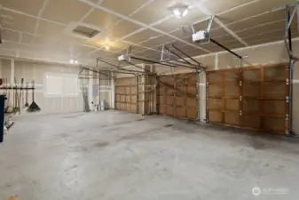 Massive 3-Car Garage