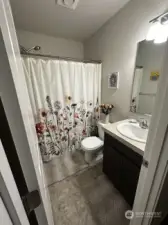 Downstairs full bathroom