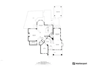 Main level floor plan