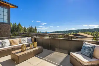 Deck accessed from kitchen area