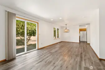 Family/dining room
