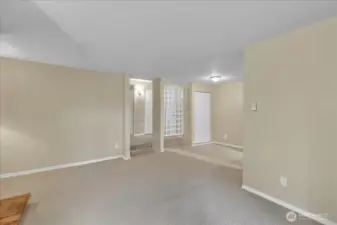 Floor moldings throughout!