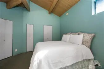 Upper level bedroom/loft