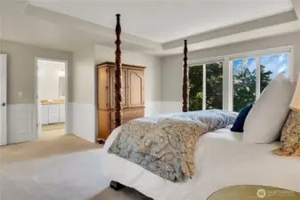 Private & Tranquil Primary Suite overlooking back yards.
