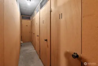 Storage Lockers