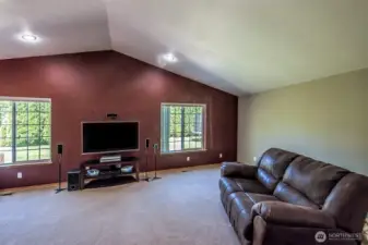 Spacious living room with vaulted ceilings