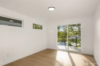 The perfect nook for focus and inspiration, framed by light and designed to fit the rhythm of your days.