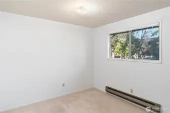 Fourth bedroom faces the back yard.