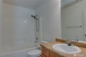 Private suite bath