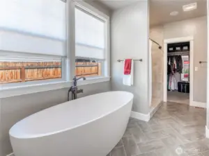 Modern soaking tub