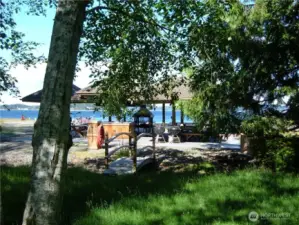 North Beach Recreational area with another covered picnic area, horseshoes, swing set and fun!