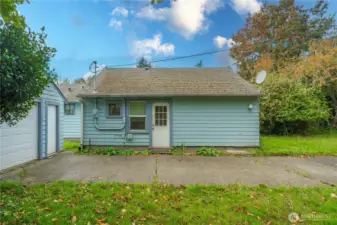Main entrance of the home of the driveway