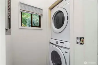 Stackable W/D included