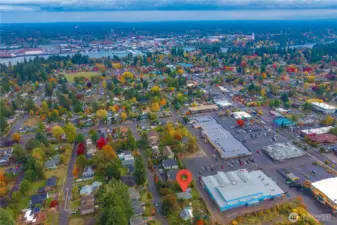 So close to bowling, shopping and freeway