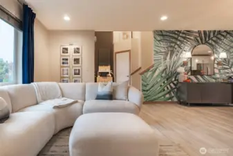 Beautiful LVP floors in pristine condition