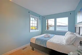 Back inside, The View Bedroom~