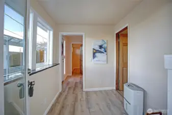 Lower Entry/Hallway~