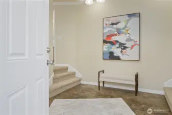 Grand entry with closet