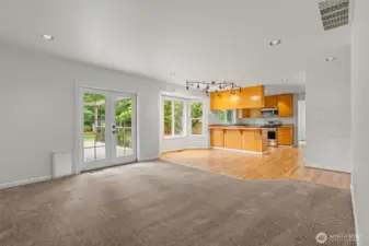 Expansive family-kitchen