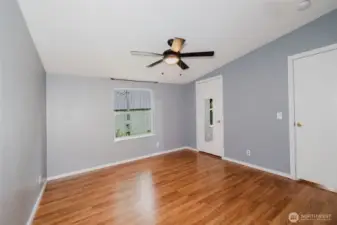 2nd bedroom with ensuite