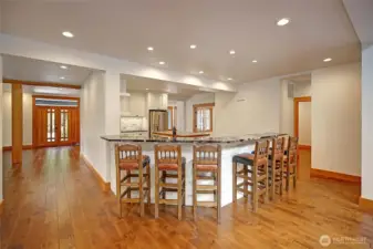 Central Kitchen Built for Entertaining~
