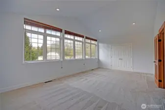 Oversized Bedrooms w/ Walk-In closets~